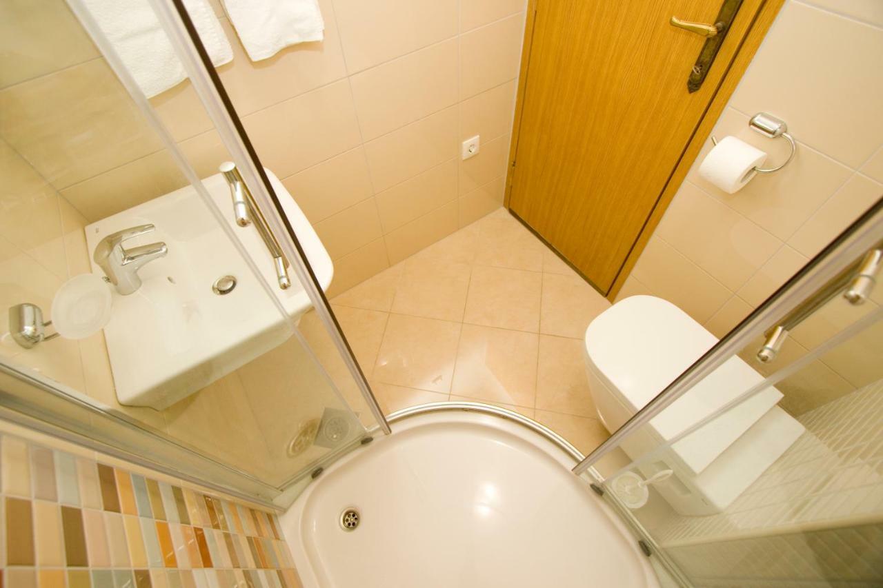 Apartmani Marija Cizmic Макарска Экстерьер фото