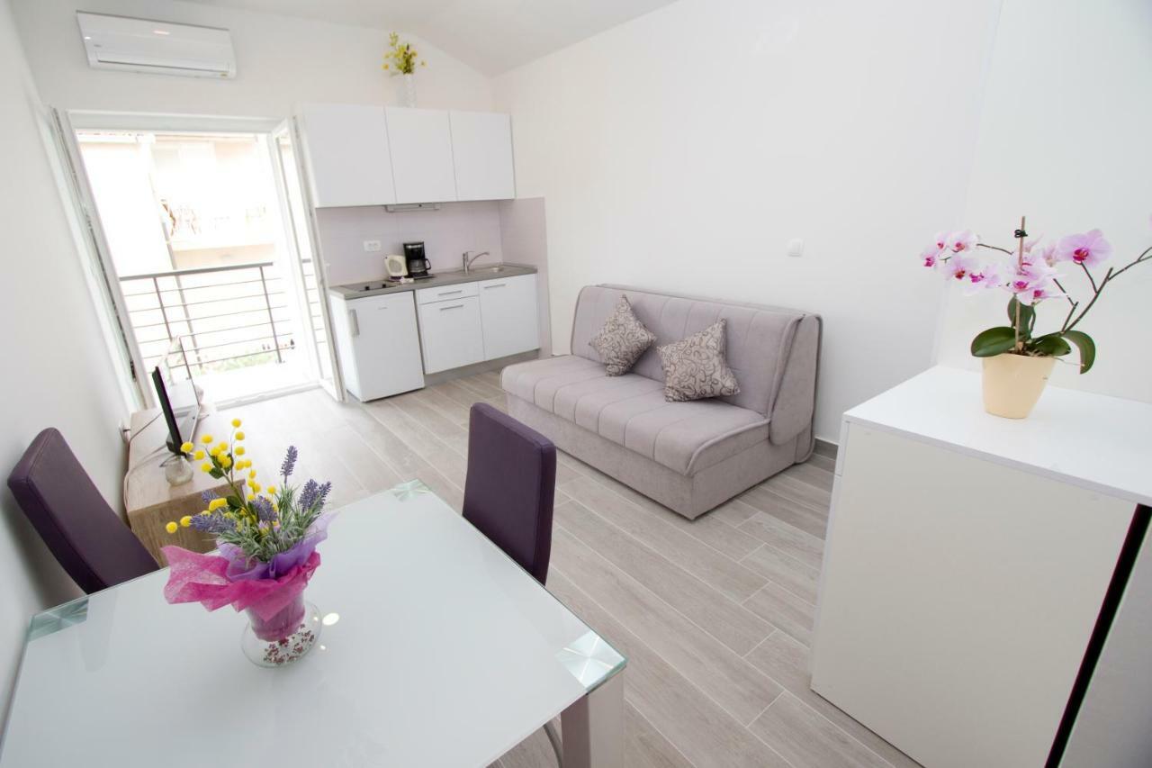 Apartmani Marija Cizmic Макарска Экстерьер фото