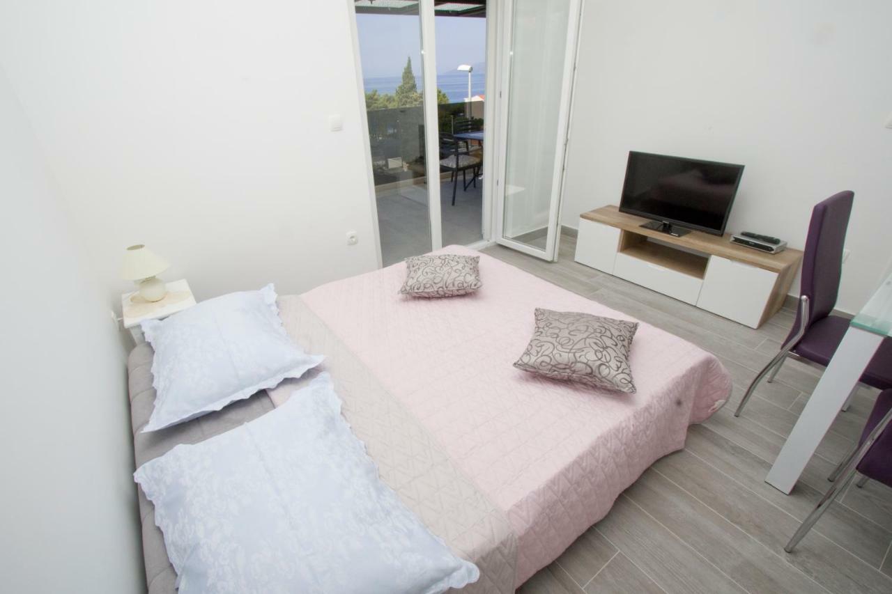 Apartmani Marija Cizmic Макарска Экстерьер фото