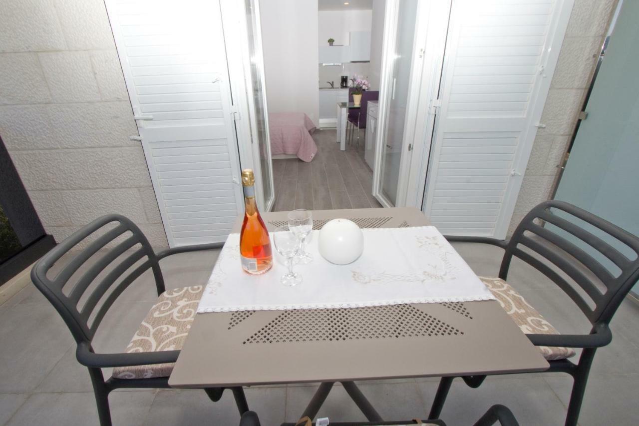 Apartmani Marija Cizmic Макарска Экстерьер фото